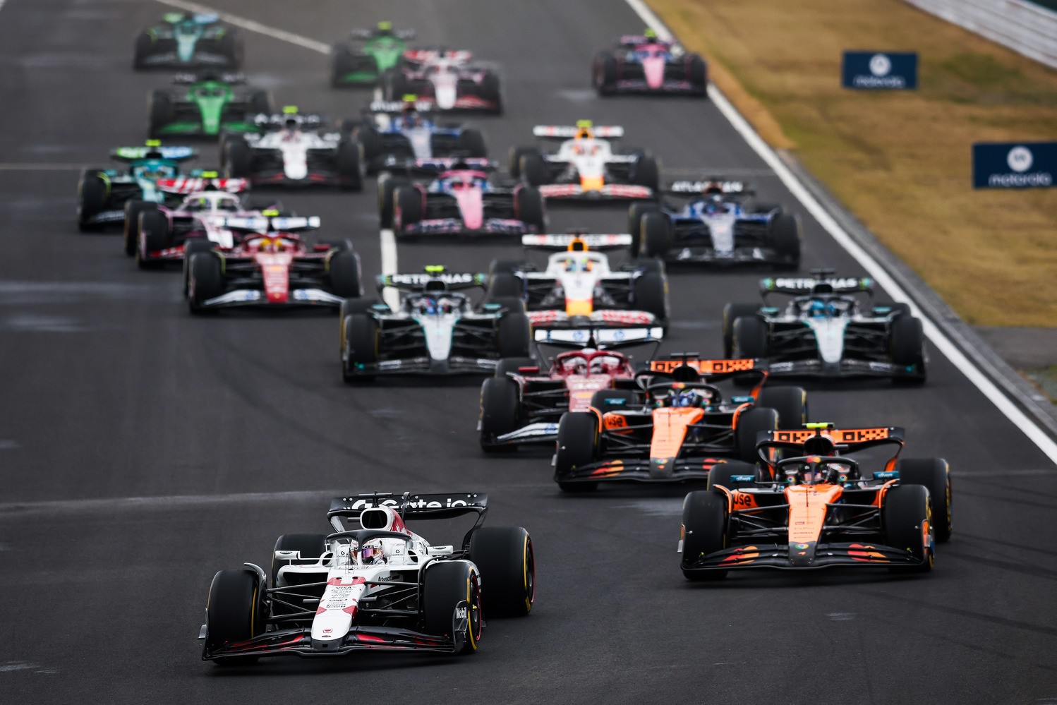 Clarkson és Brundle csörtéje a japán versenyhétvége kapcsán